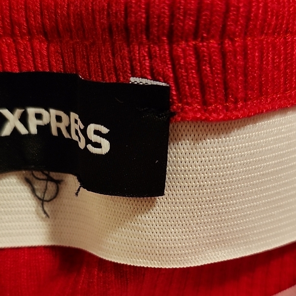 Pink Ruffled Women's Skirt - Picture 10 of 10